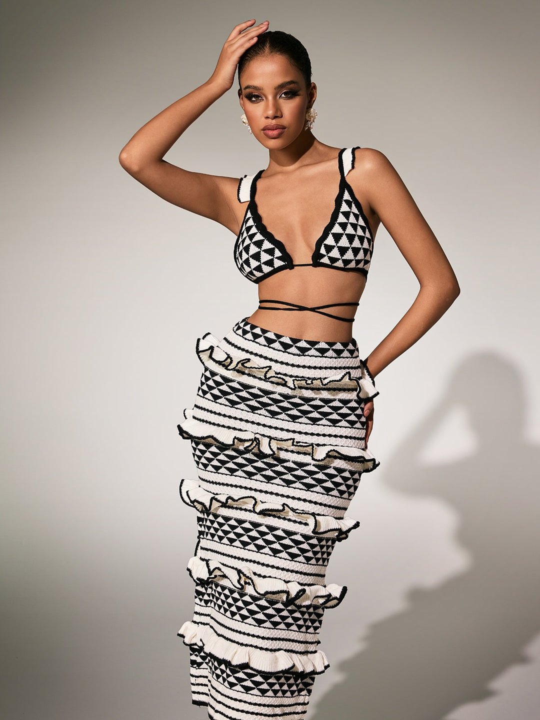 Spódnica dzianinowa z falbanką w panterkę