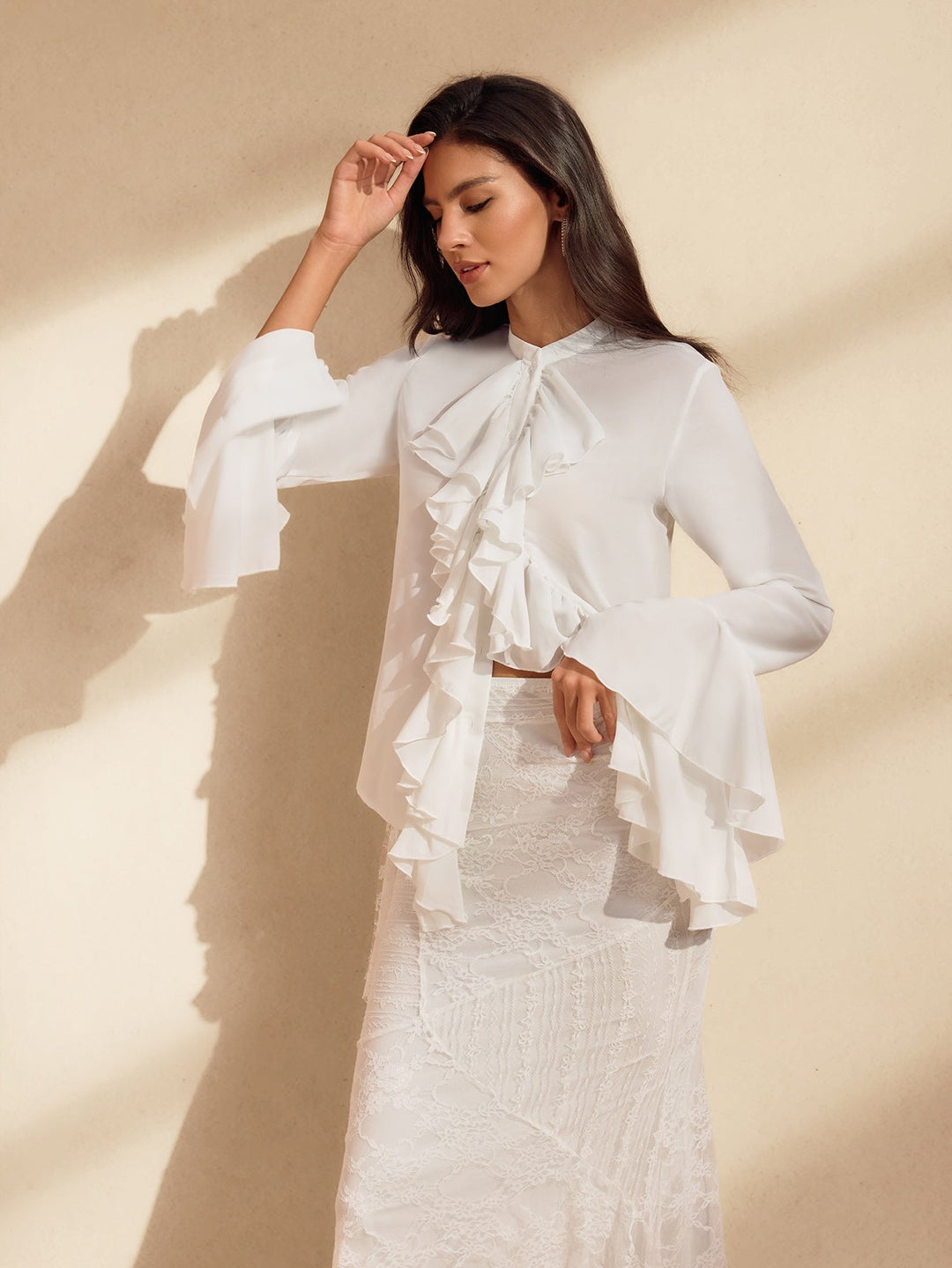 Bluzka z długim rękawem i falbanką Waelyx 