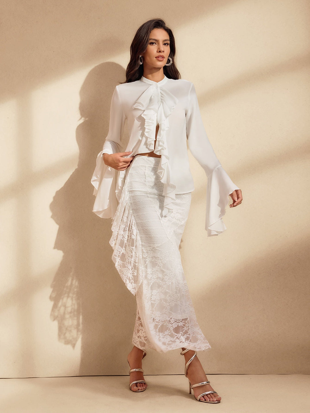 Bluzka z długim rękawem i falbanką Waelyx 